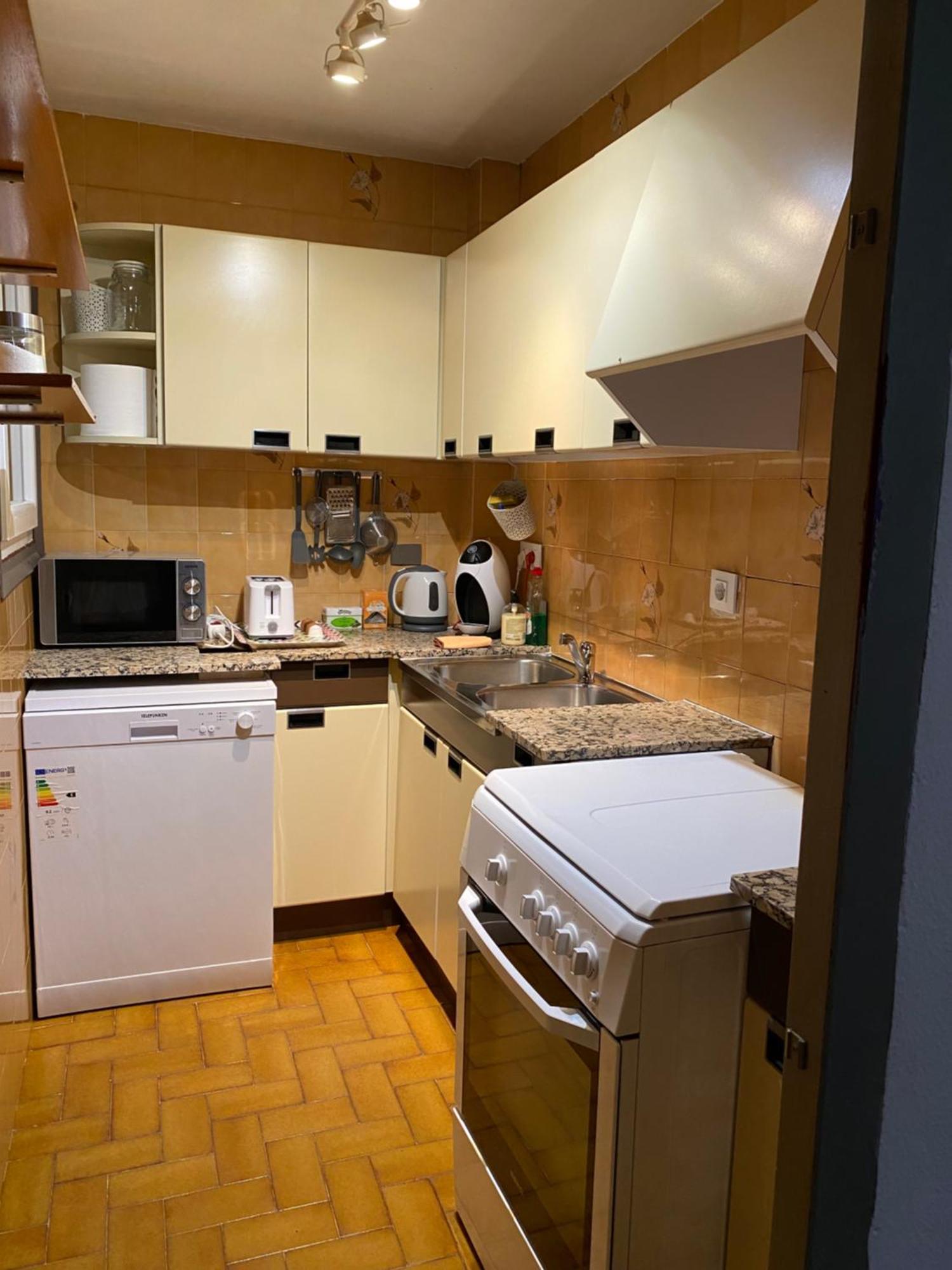 Apartamento Felicitat Figueres  Exterior foto